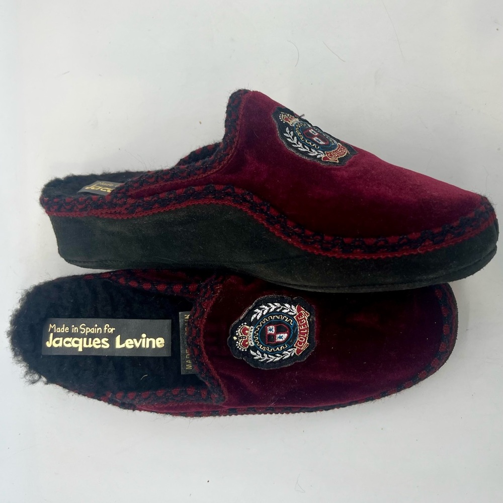 JACQUES LEVINE WOMEN'S Red Velvet INDOOR HOUSE SLIPPERS "College" MADE IN SPAIN